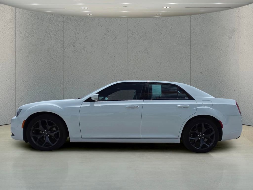 Used 2023 Chrysler 300 S image 6