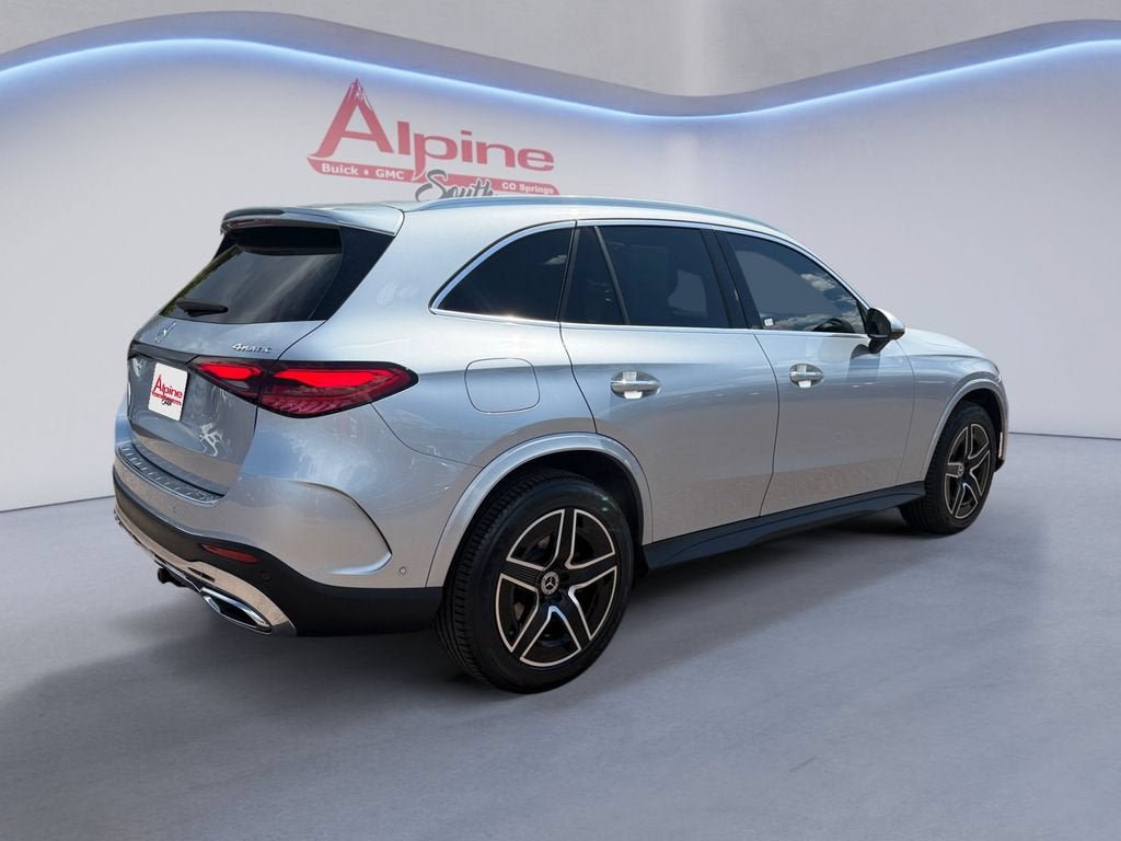 Used 2024 Mercedes-Benz GLC 300 4MATIC image 5