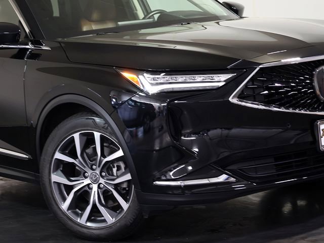 Certified 2024 Acura MDX SH-AWD w/ Technology Package image 8