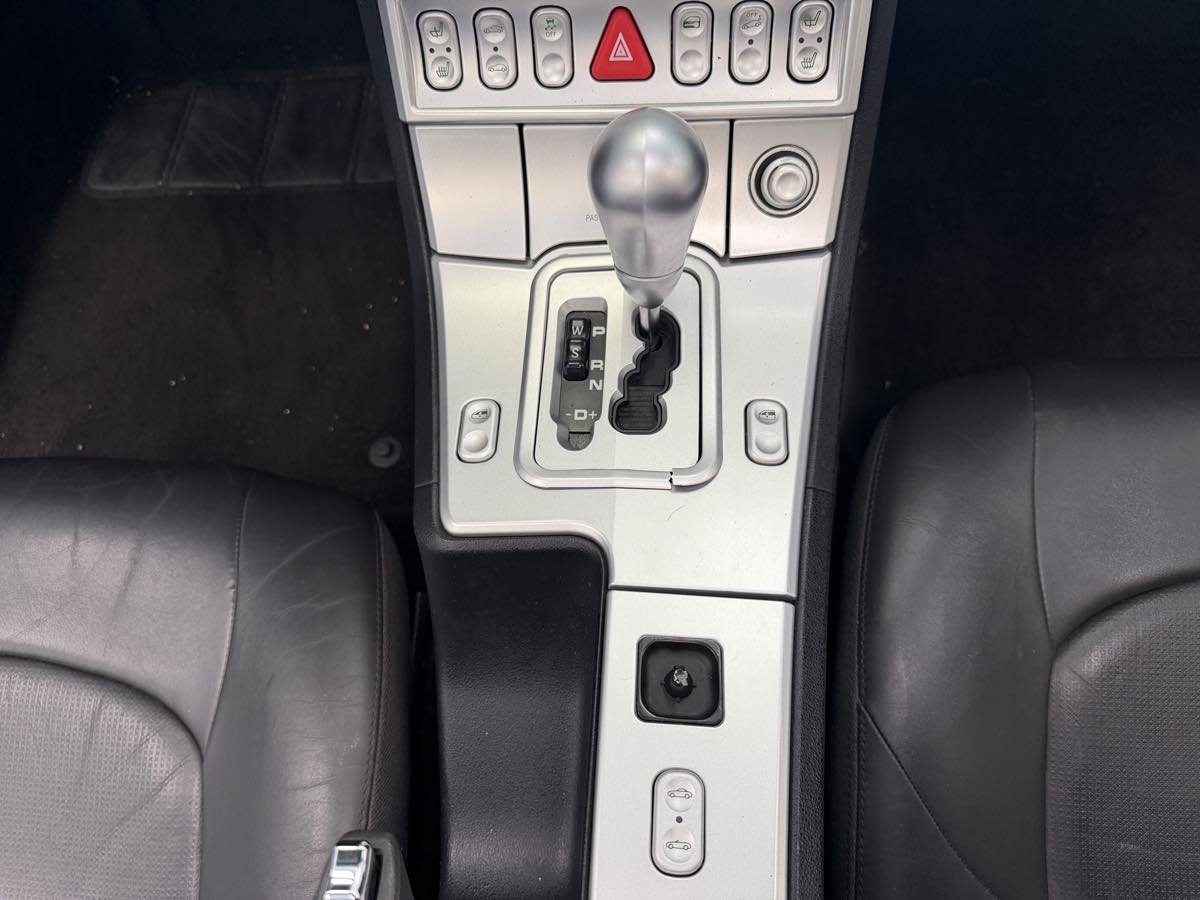 Used 2005 Chrysler Crossfire Limited RWD image 23