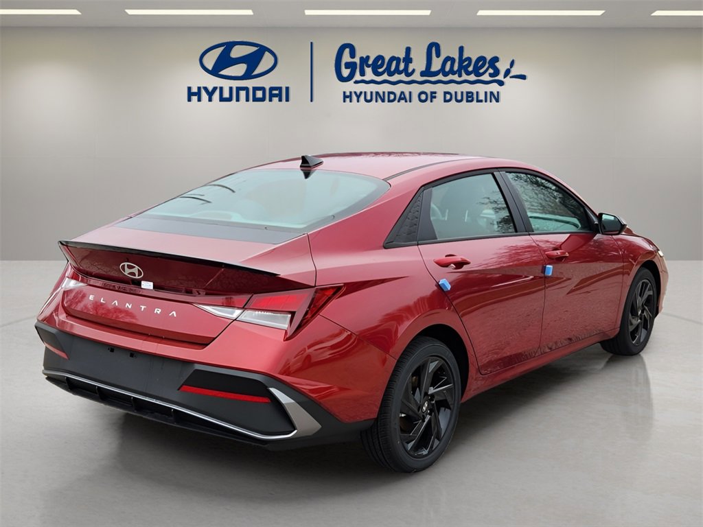 New 2026 Hyundai Elantra Sport w/ Cargo Package image 5