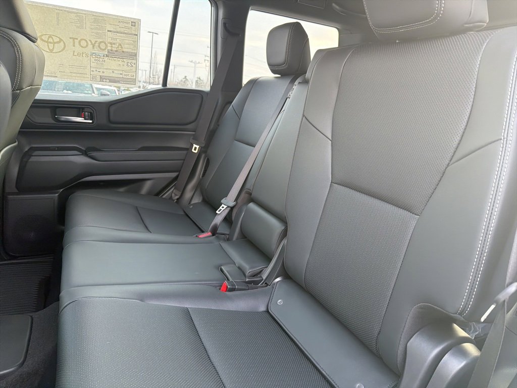 New 2026 Toyota Land Cruiser Hybrid image 7