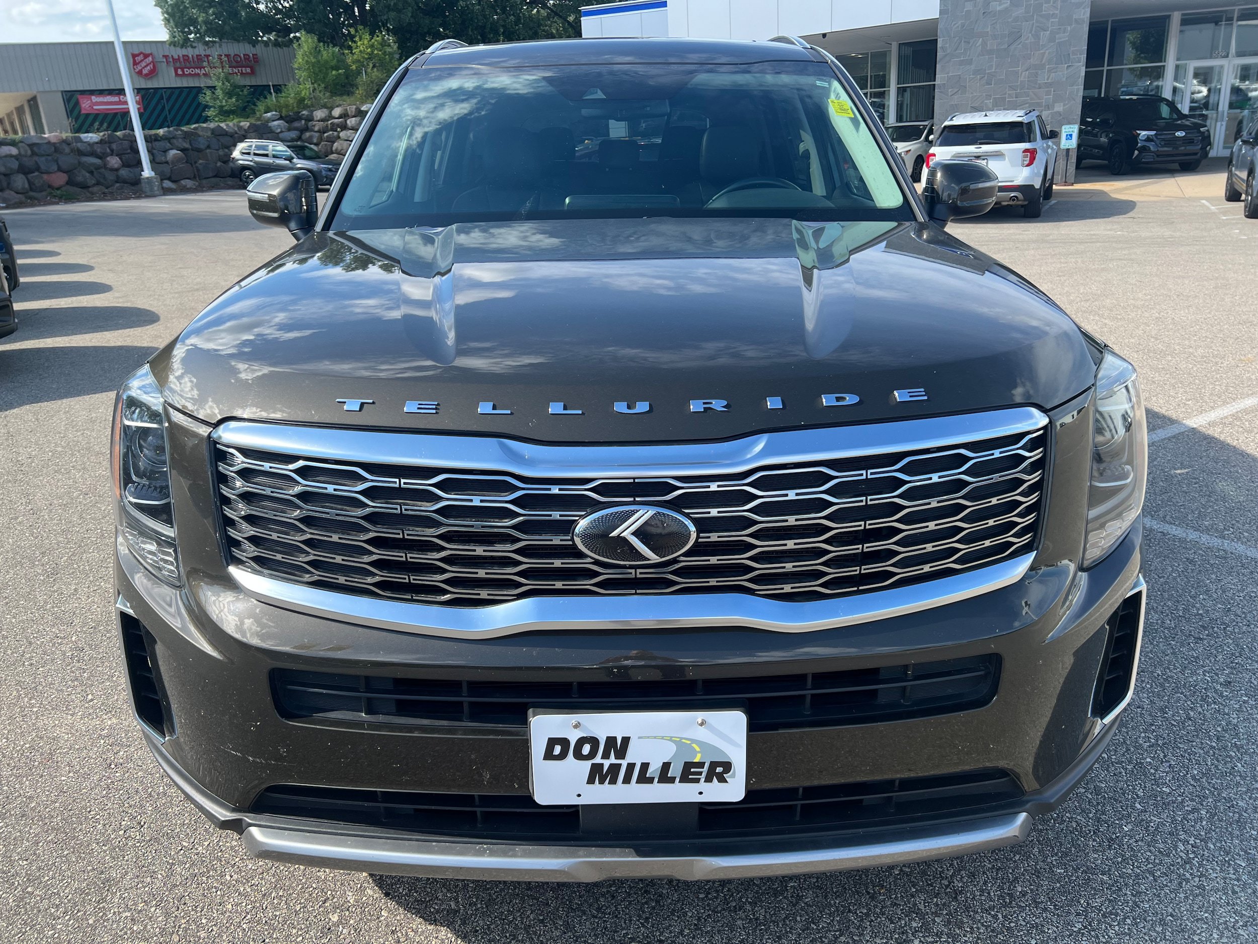 Used 2020 Kia Telluride EX FWD image 2