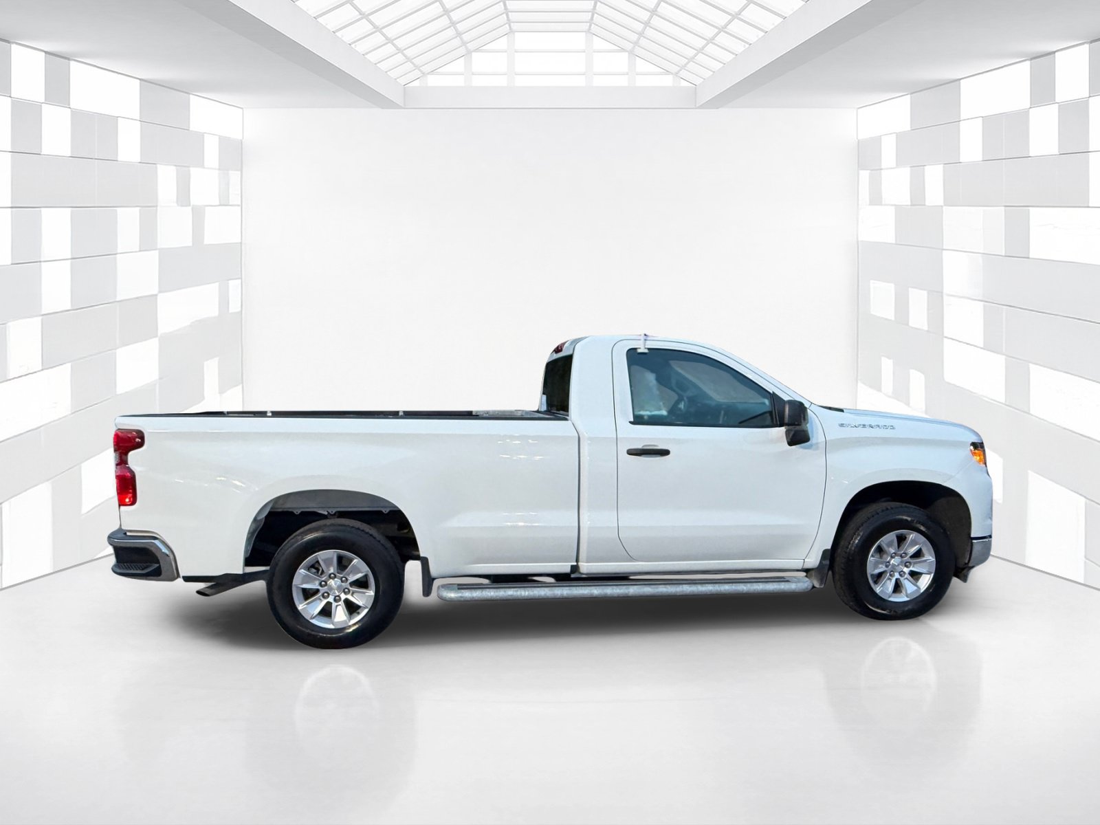 Used 2025 Chevrolet Silverado 1500 W/T RWD image 8