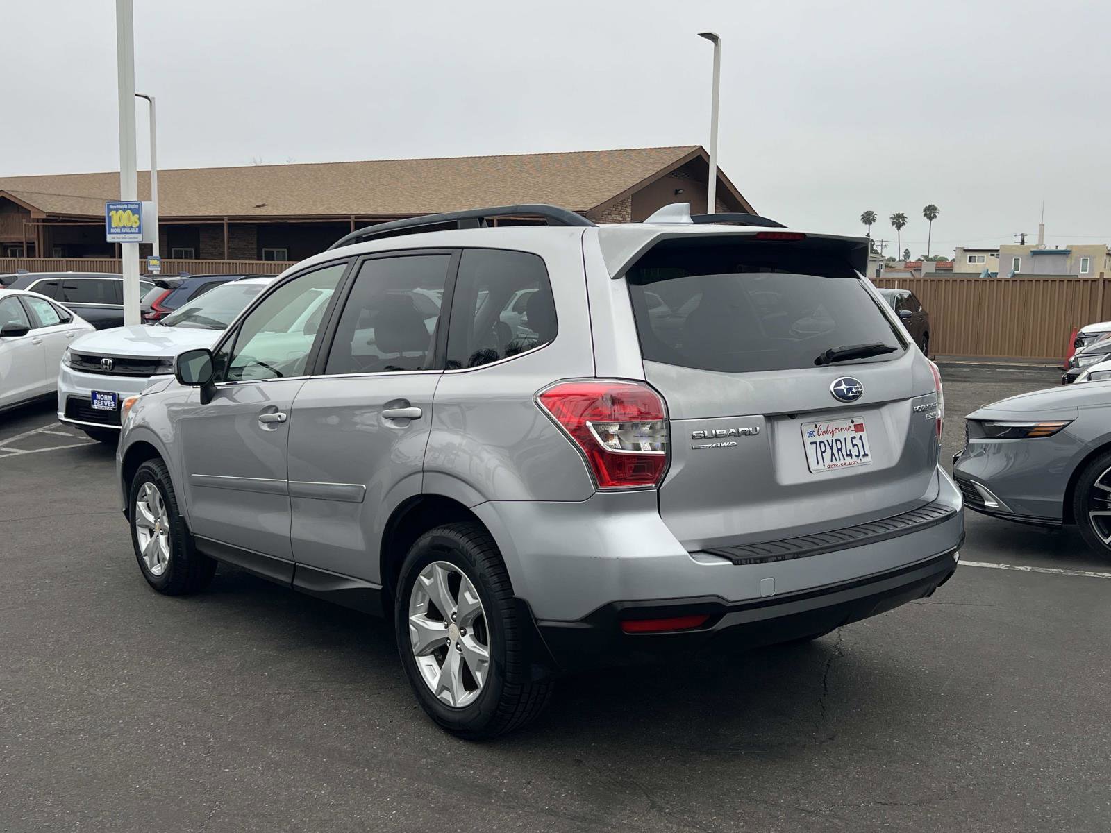 Used 2016 Subaru Forester 2.5i Limited image 3