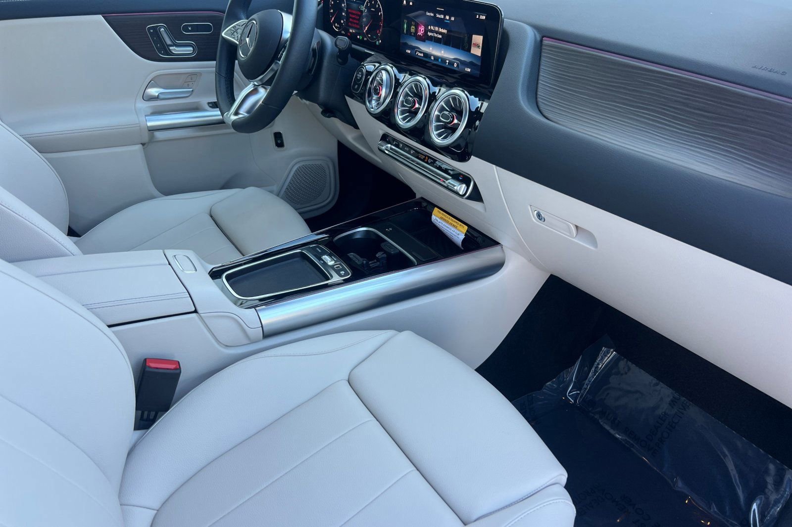 Certified 2026 Mercedes-Benz GLA 250 image 19