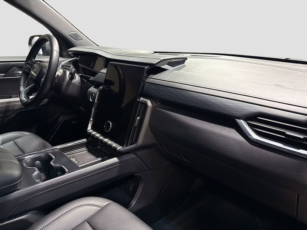 New 2025 GMC Acadia Elevation w/ Elevation Premium Package image 28