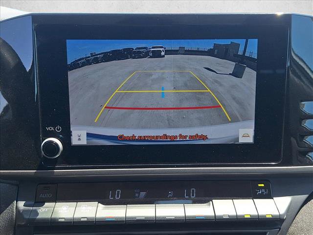 Used 2025 Toyota Camry LE FWD image 13