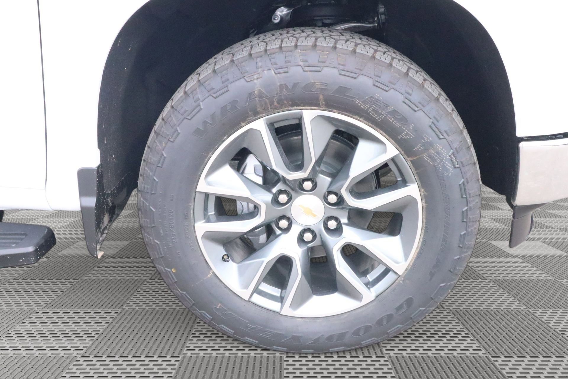 New 2026 Chevrolet Silverado 1500 LT image 18