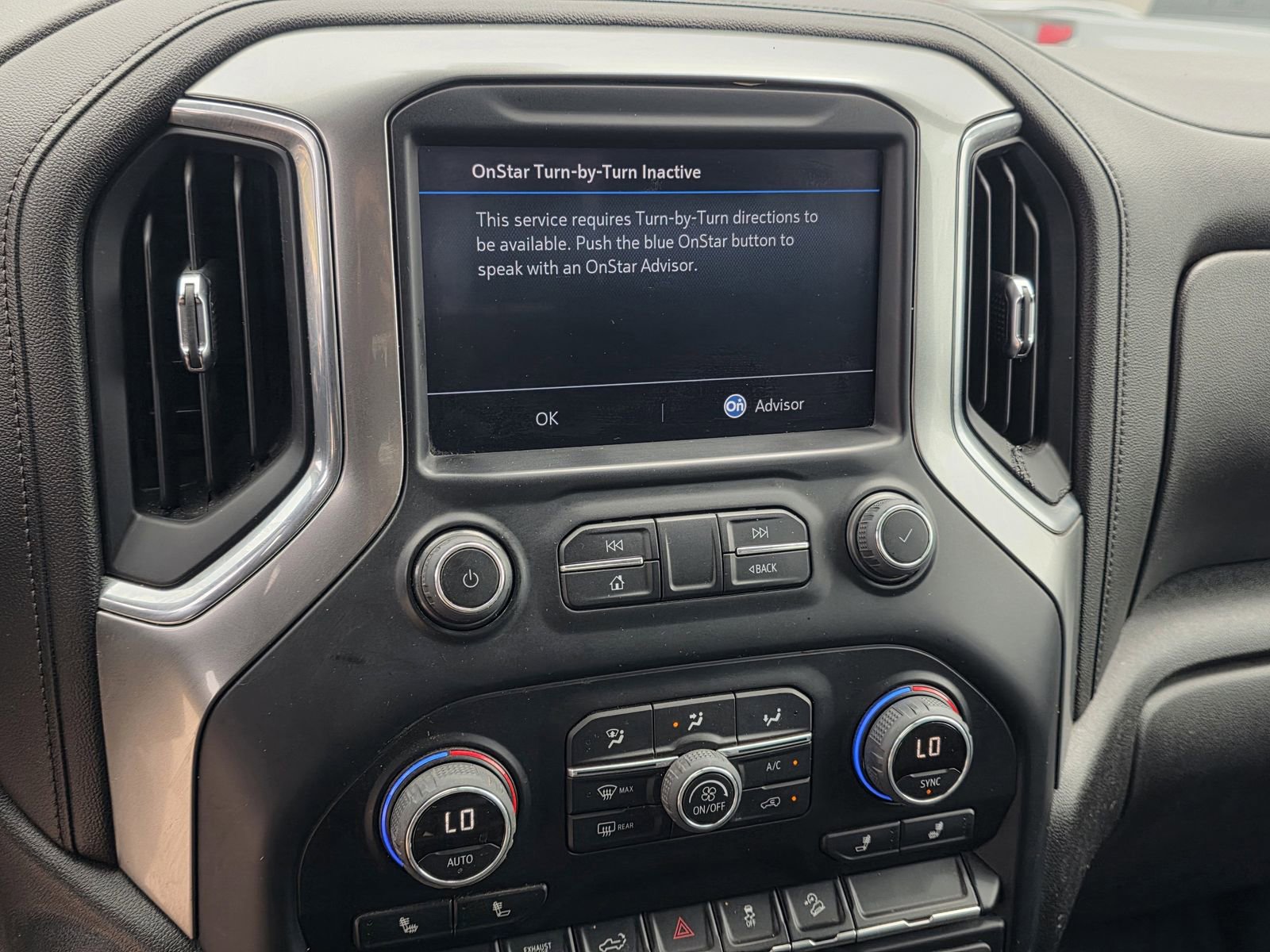 Used 2022 Chevrolet Silverado 2500 LT w/ Convenience Package AWD/4WD image 14