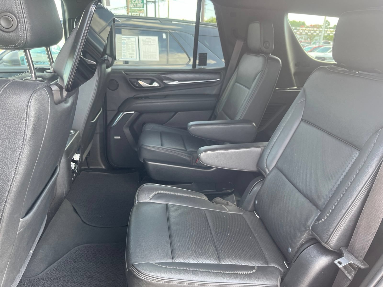 Used 2021 GMC Yukon Denali RWD image 12
