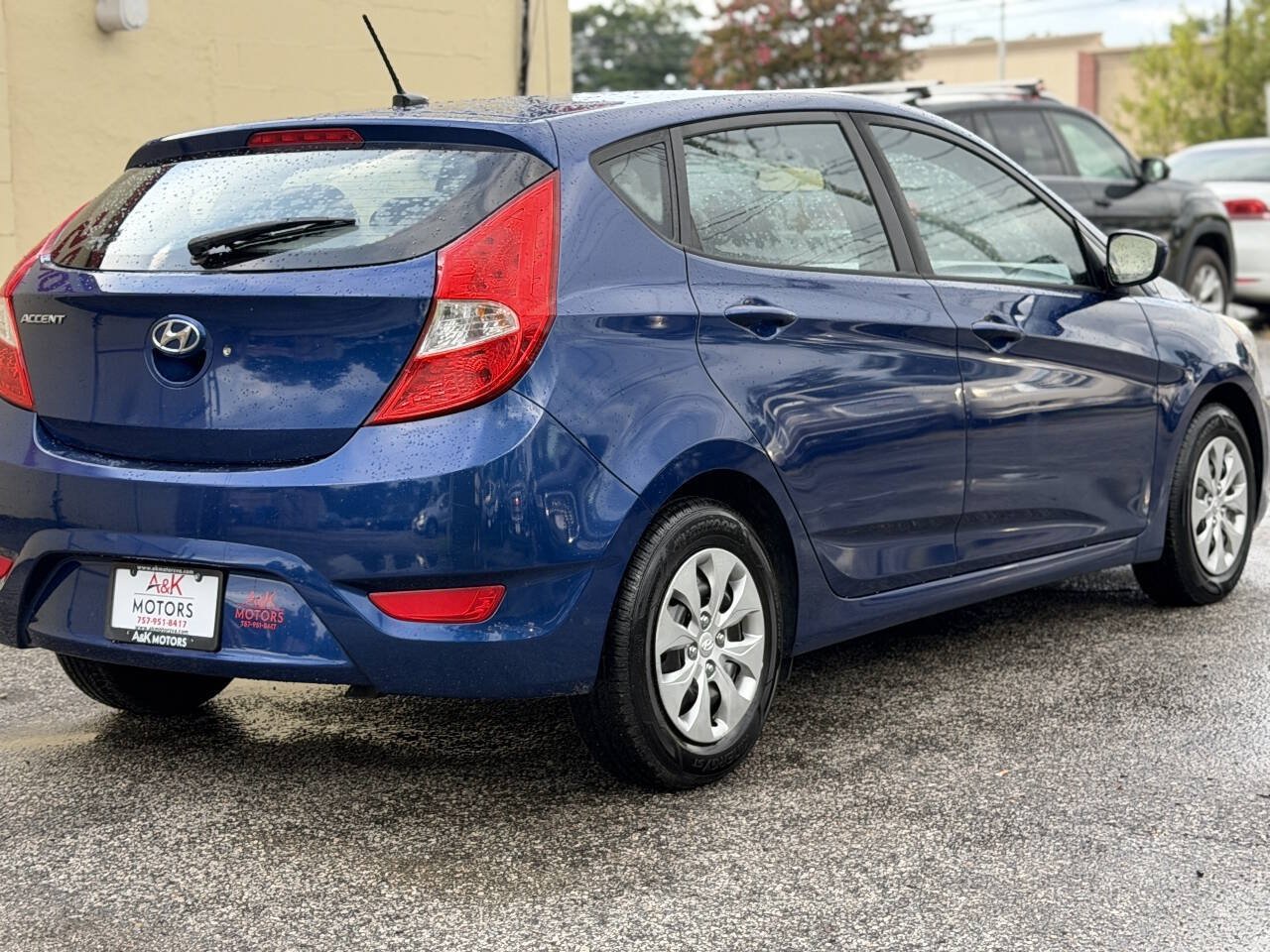 Used 2016 Hyundai Accent SE FWD image 7