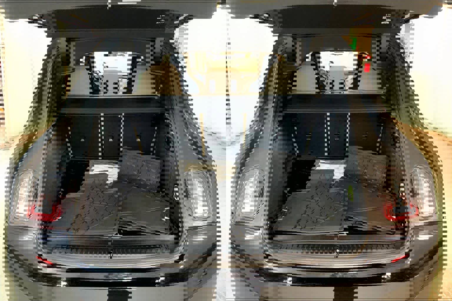 Certified 2024 BMW iX xDrive50 w/ Convenience Package image 30