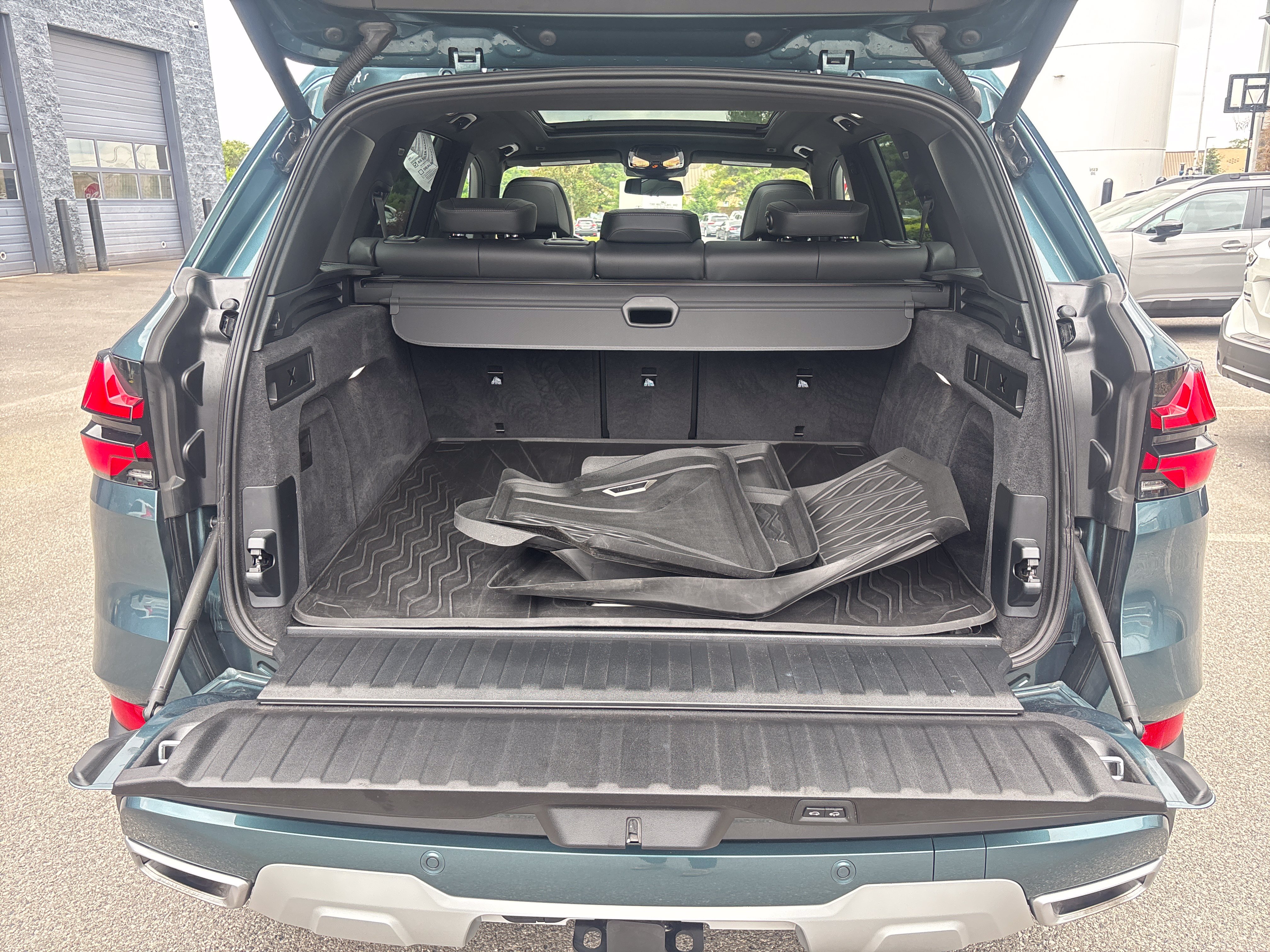 Used 2025 BMW X5 xDrive40i AWD/4WD image 21