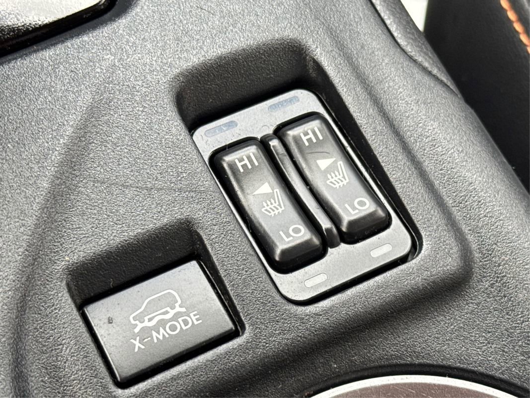 Used 2019 Subaru Crosstrek 2.0i Limited w/ Moonroof Package w/Navigation image 40