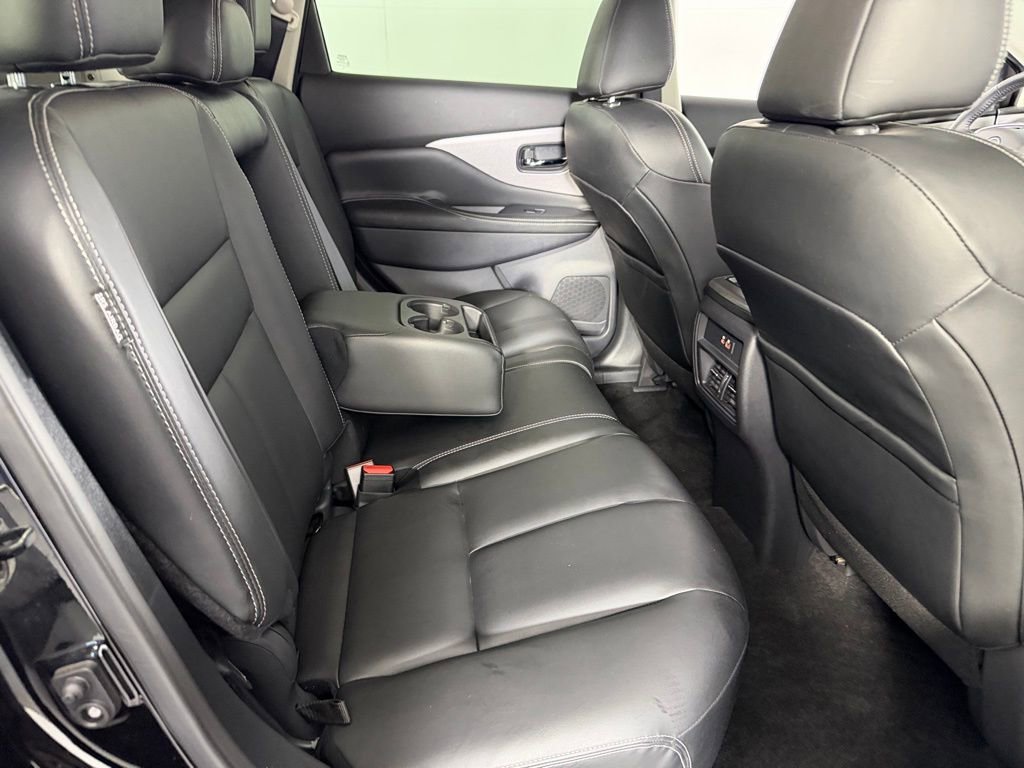 Used 2024 Nissan Murano SV w/ SV Midnight Edition Package image 27