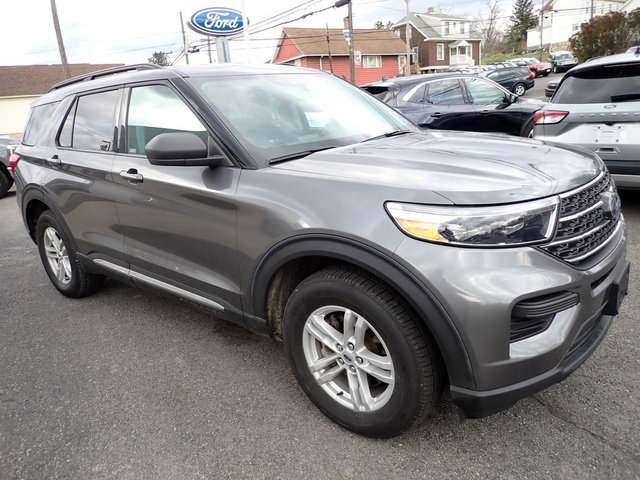 Certified 2022 Ford Explorer XLT image 8