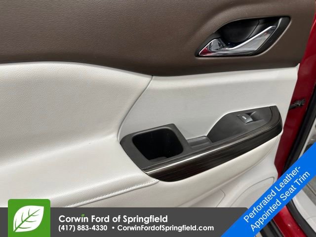 Used 2019 GMC Acadia SLT image 18