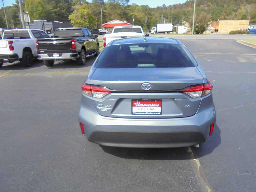 Used 2024 Toyota Corolla LE image 4