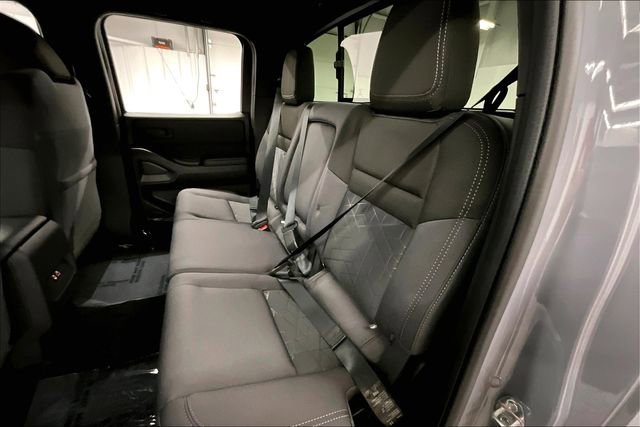 New 2026 Nissan Frontier SV w/ Tow Package AWD/4WD image 11