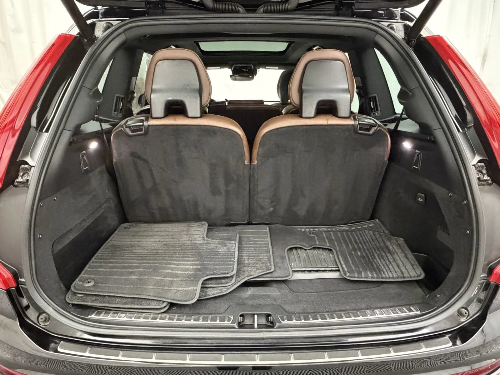 Used 2019 Volvo XC90 T6 Momentum w/ Protection Package Premier AWD/4WD image 38