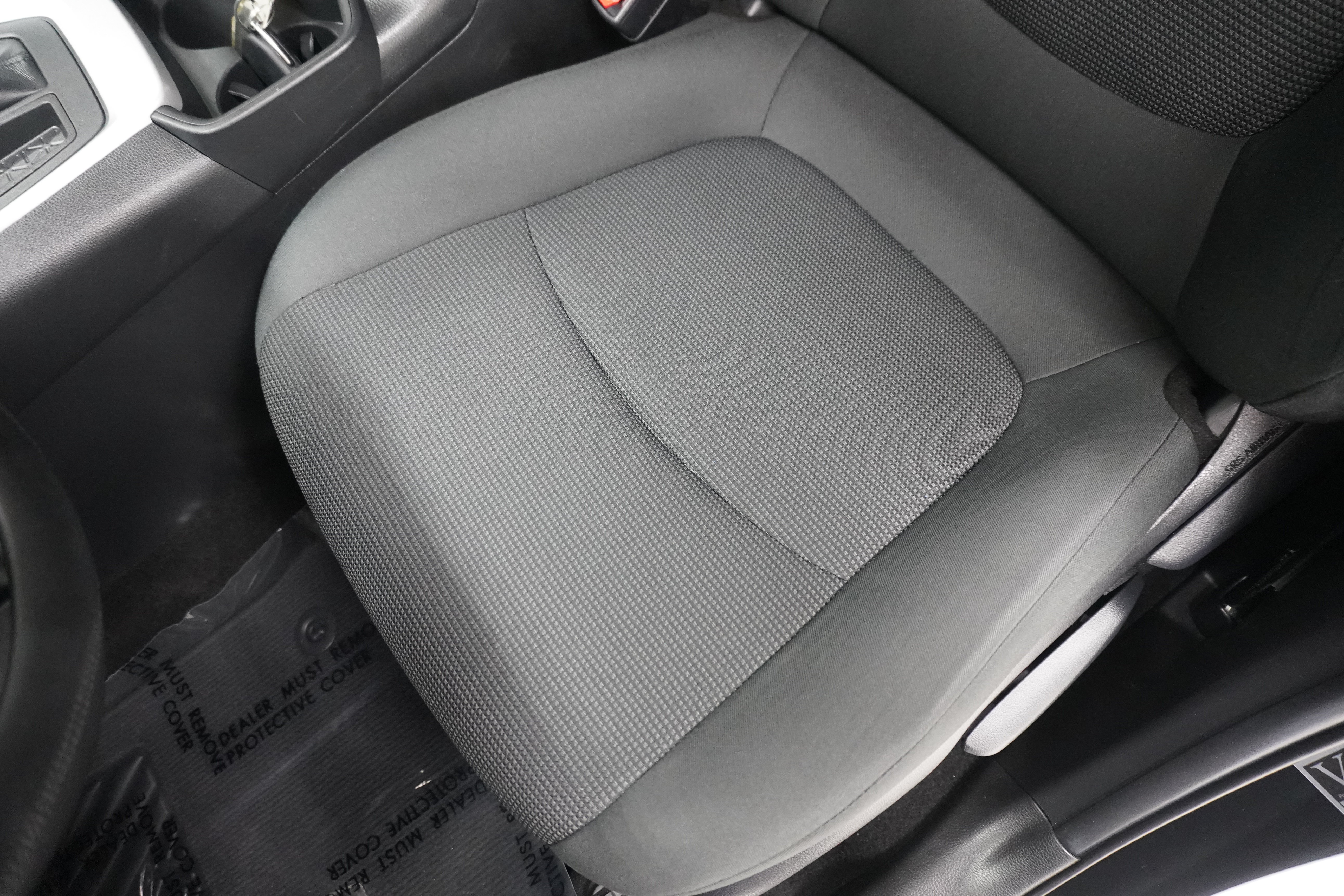 Used 2021 Toyota RAV4 LE FWD image 12