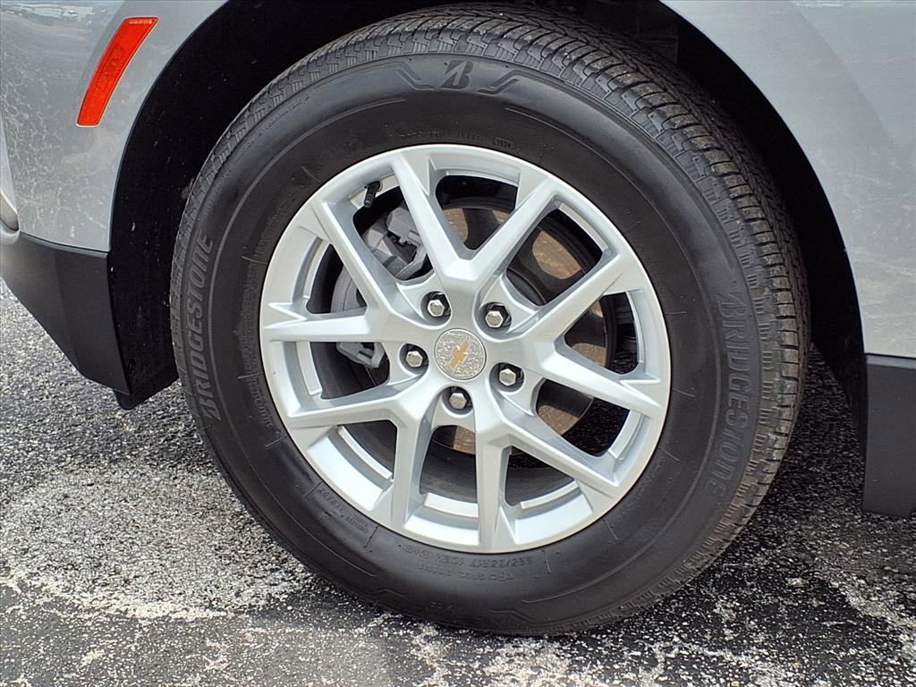 Used 2024 Chevrolet Equinox LT w/ LPO, Floor Liner Package image 27