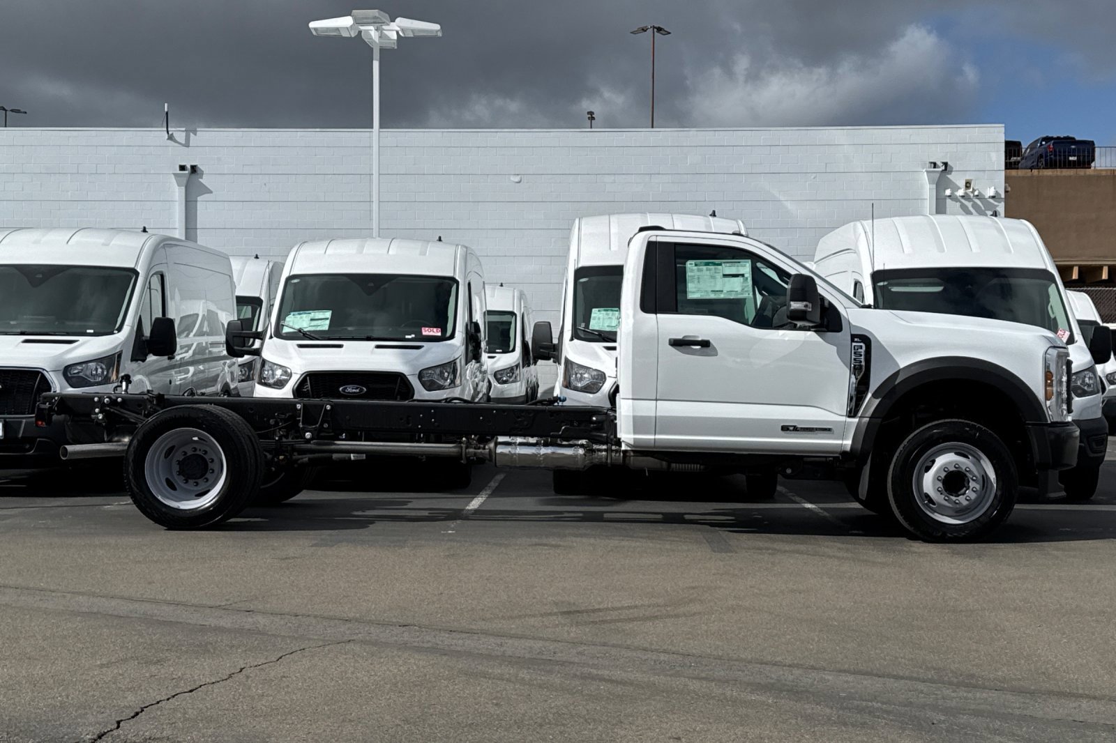 New 2025 Ford F550 2WD Regular Cab Super Duty image 2