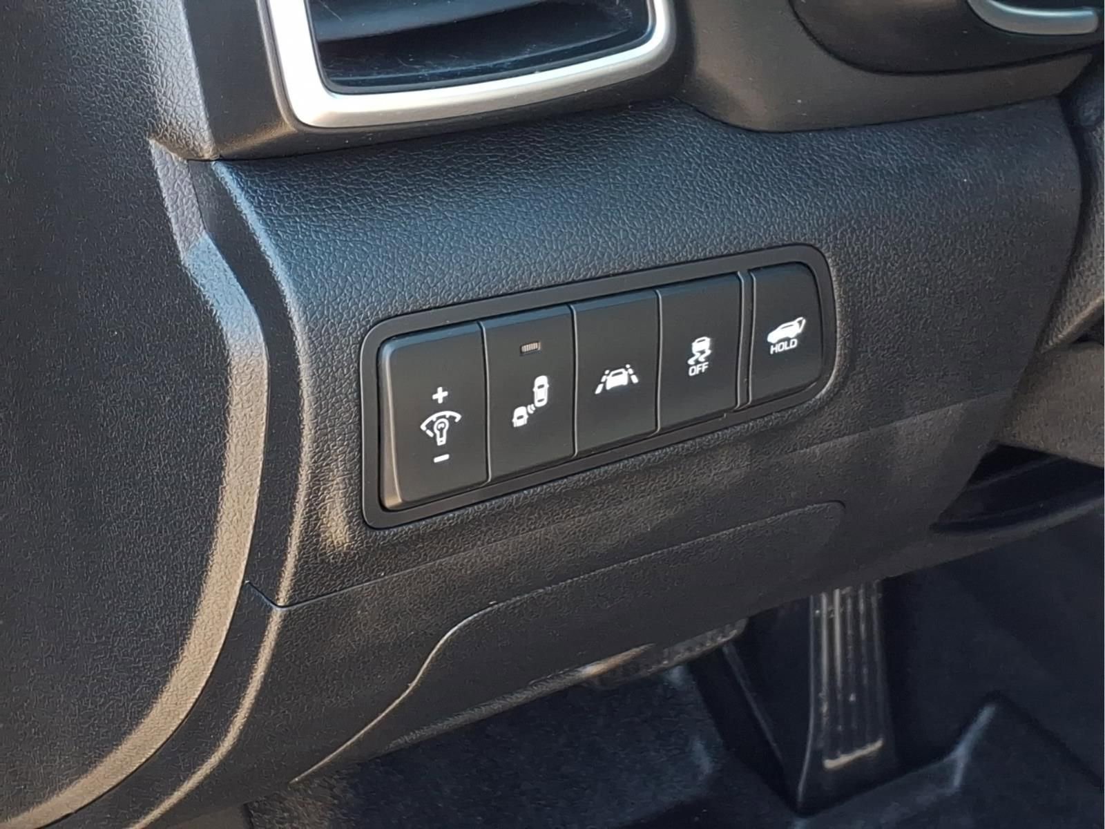 Used 2020 Hyundai Tucson Ultimate w/ Cargo Package image 19