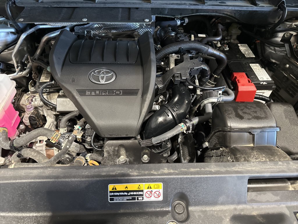 Used 2023 Toyota Highlander LE AWD/4WD image 22
