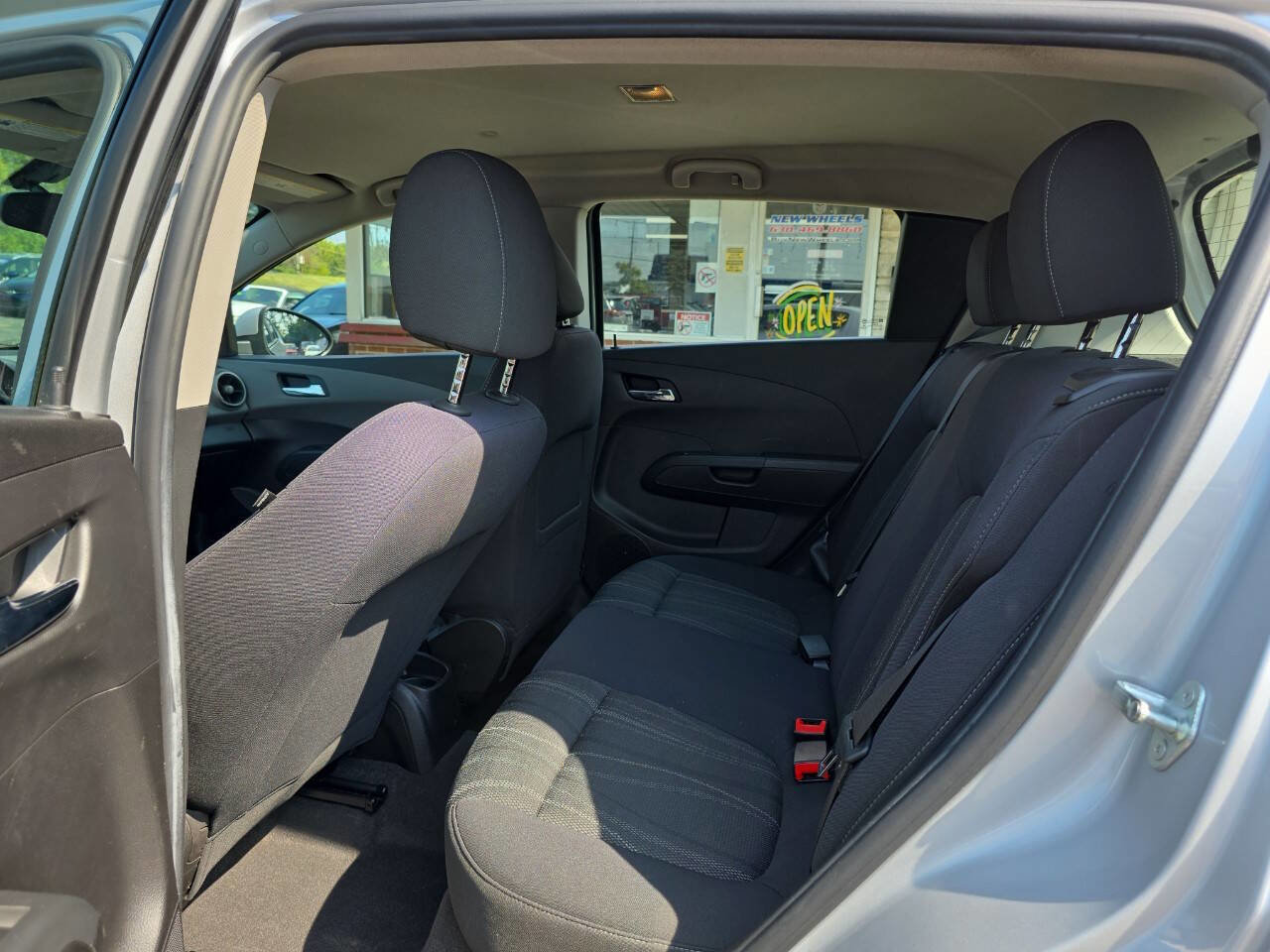 Used 2015 Chevrolet Sonic LT image 14