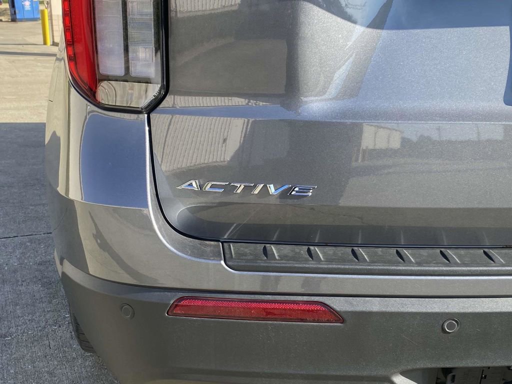 New 2025 Ford Explorer Active image 5