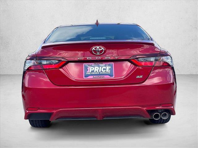 Used 2022 Toyota Camry SE w/ Audio Upgrade Package FWD image 3