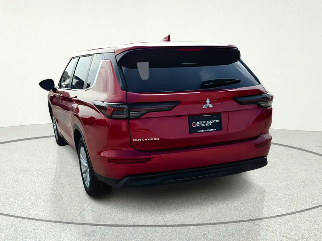 New 2026 Mitsubishi Outlander ES FWD image 5