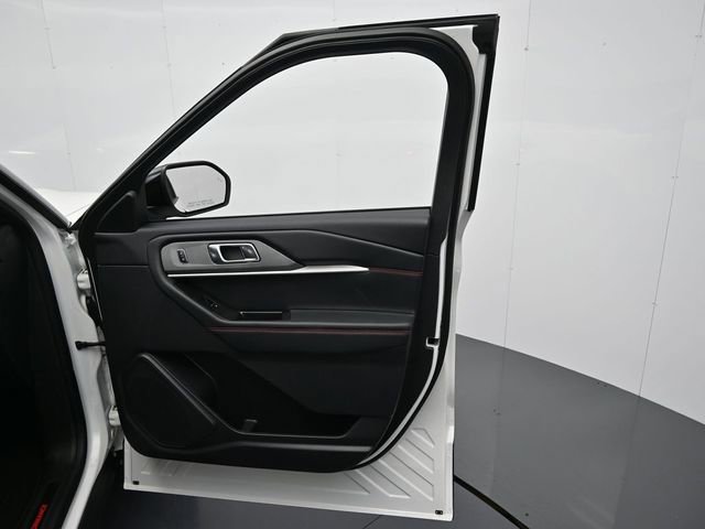 New 2026 Ford Explorer ST AWD/4WD image 31