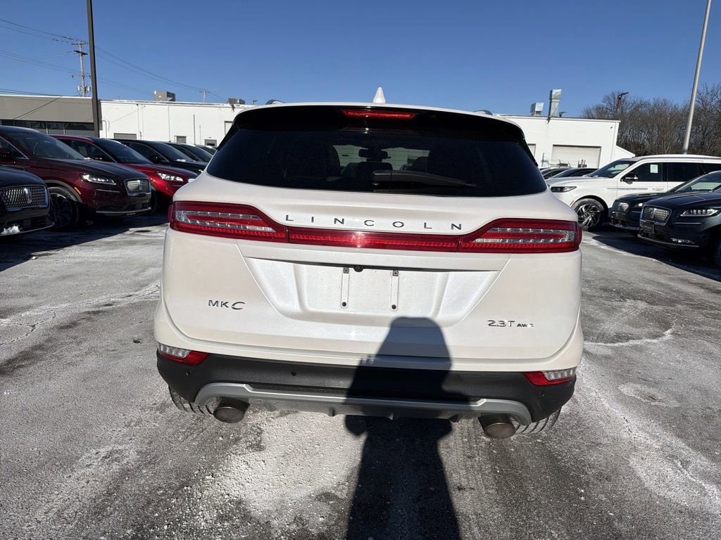Used 2017 Lincoln MKC Reserve w/ Lincoln MKC Climate Package AWD/4WD image 4