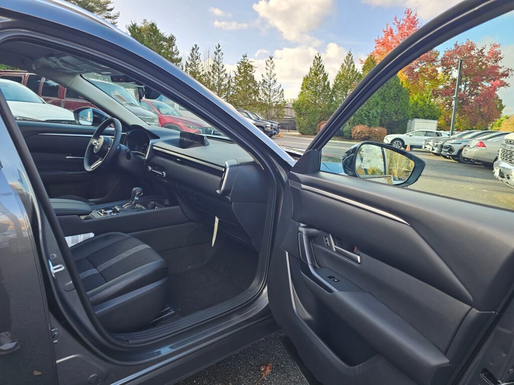 New 2026 MAZDA CX-50 AWD 2.5 S w/ Weather Package image 34