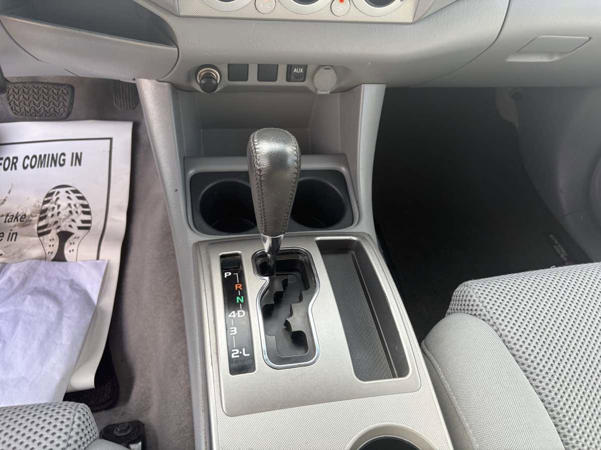 Used 2010 Toyota Tacoma PreRunner image 26