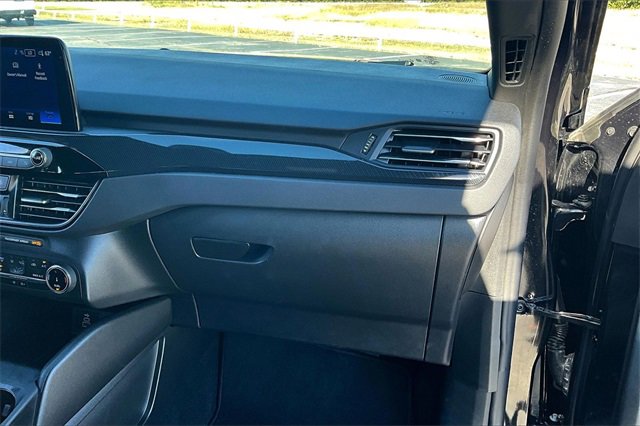 Used 2025 Ford Escape ST-Line image 26
