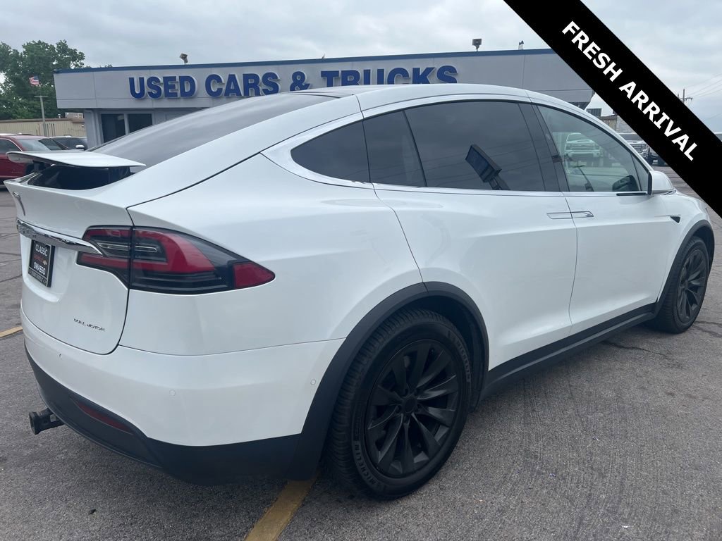 Used 2020 Tesla Model X Long Range AWD/4WD image 4