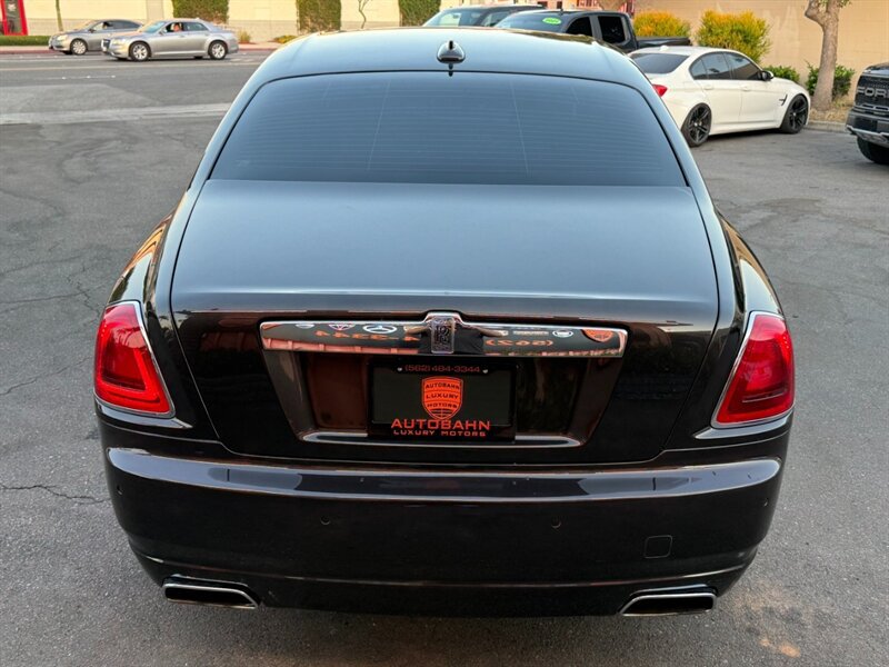 Used 2015 Rolls-Royce Ghost RWD image 11
