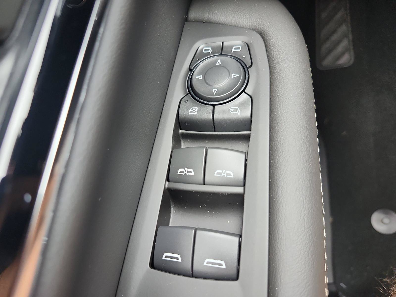 New 2026 GMC Yukon XL Elevation w/ Elevation Premium Package RWD image 24