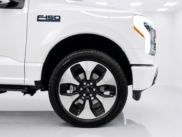 Used 2024 Ford F150 Lightning Platinum AWD/4WD image 11