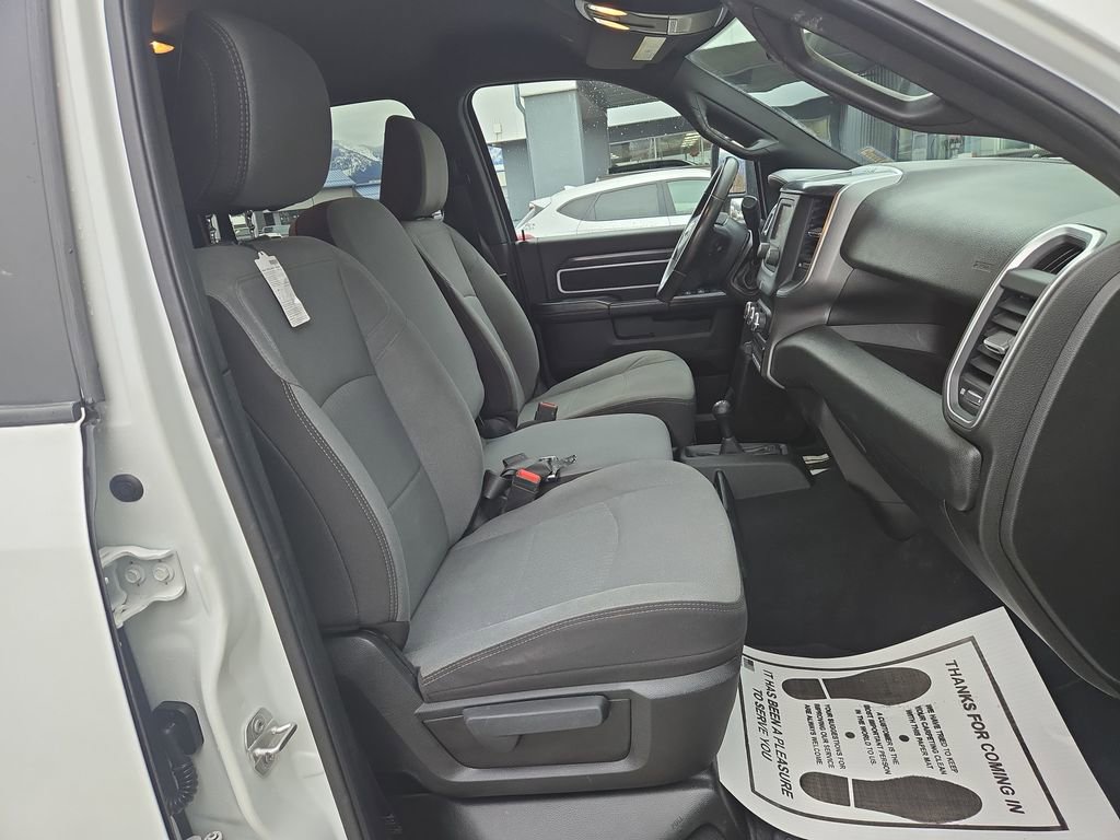 Used 2024 RAM 3500 SLT w/ Quick Order Package 2YG SLT image 17