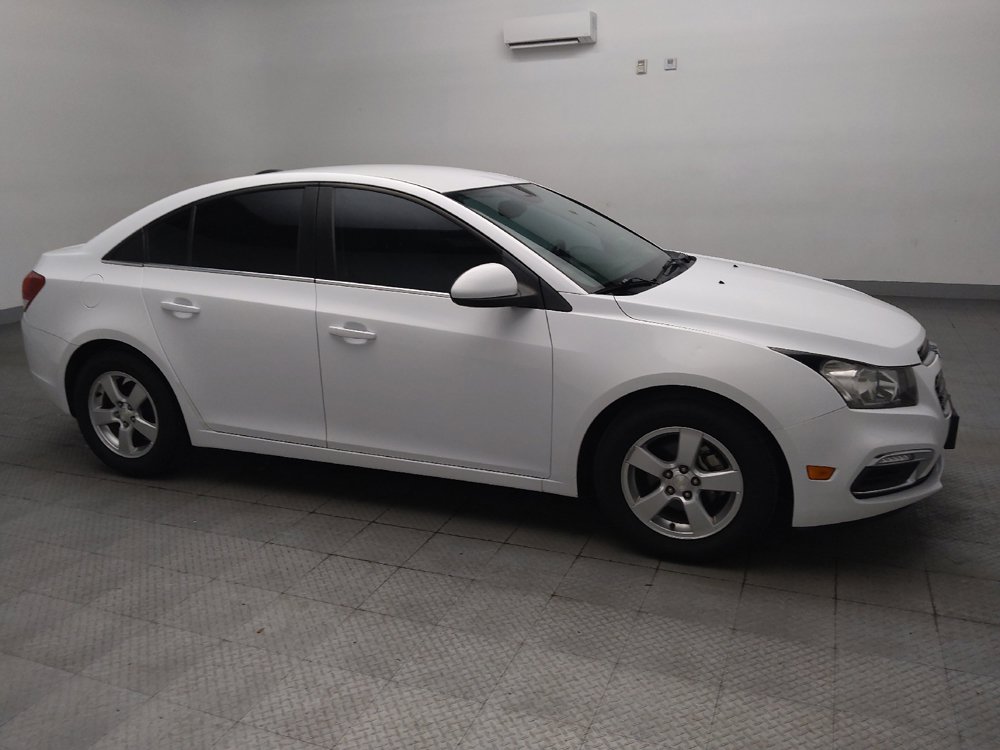 Used 2016 Chevrolet Cruze LT w/ Enhanced Safety Package FWD image 11