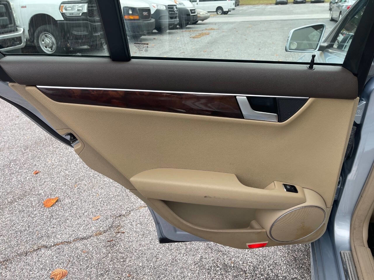 Used 2013 Mercedes-Benz C 300 4MATIC Sedan image 28