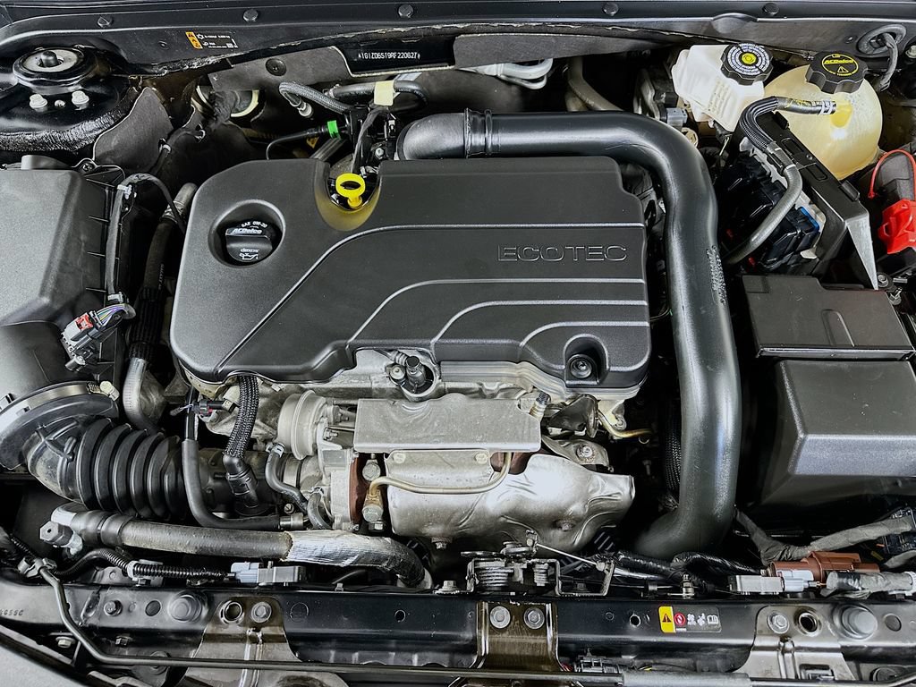 Used 2024 Chevrolet Malibu LT FWD image 37