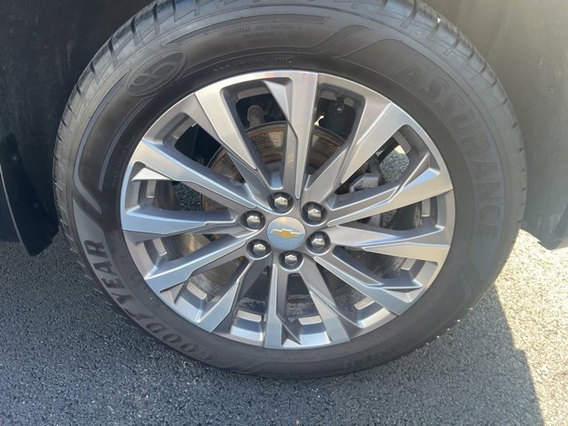 Used 2023 Chevrolet Traverse Premier image 8