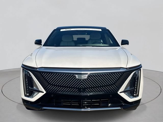 Certified 2024 Cadillac Lyriq Luxury w/ LPO, Floor Liner Package AWD/4WD image 32