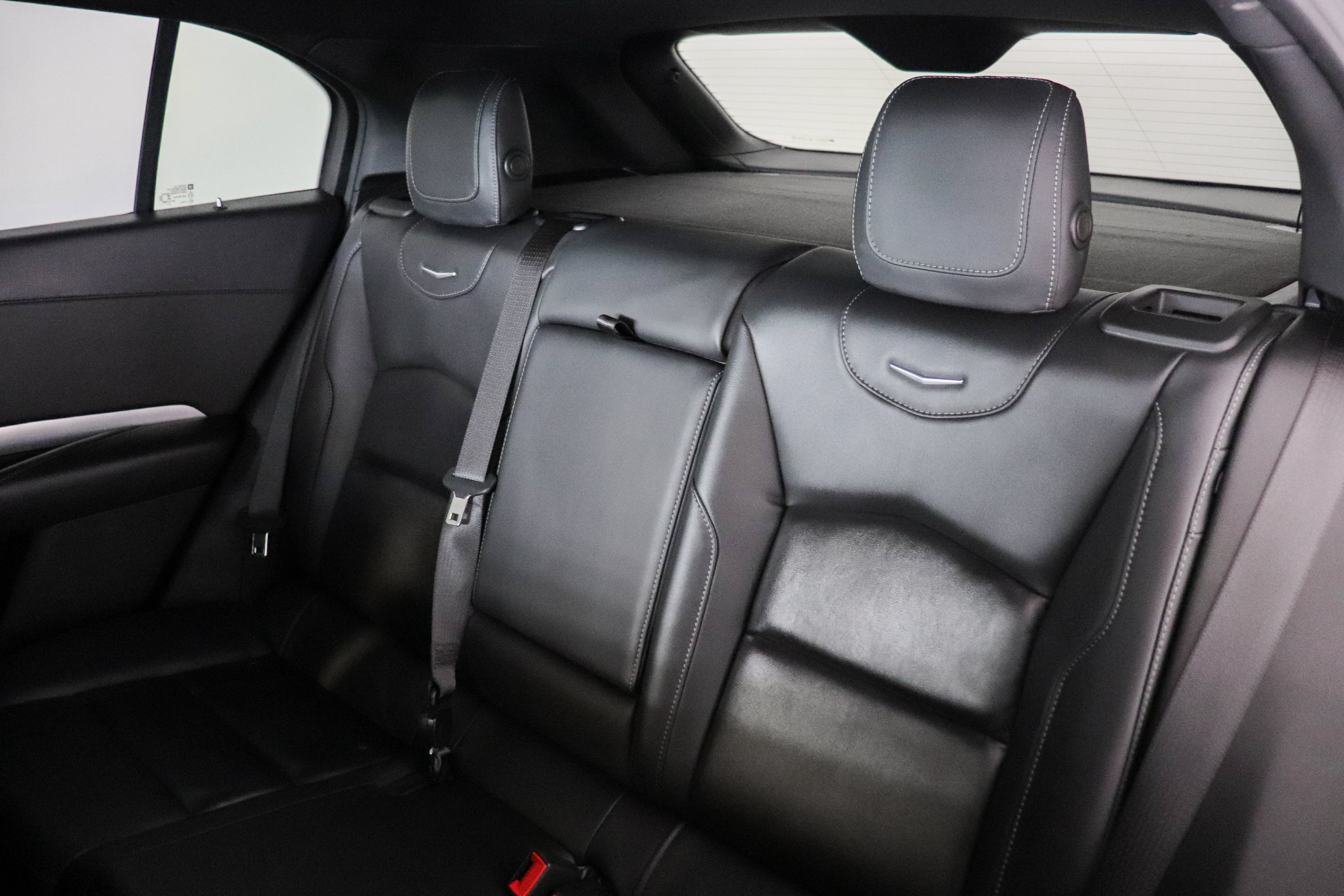Used 2023 Cadillac XT4 Premium Luxury AWD/4WD image 21